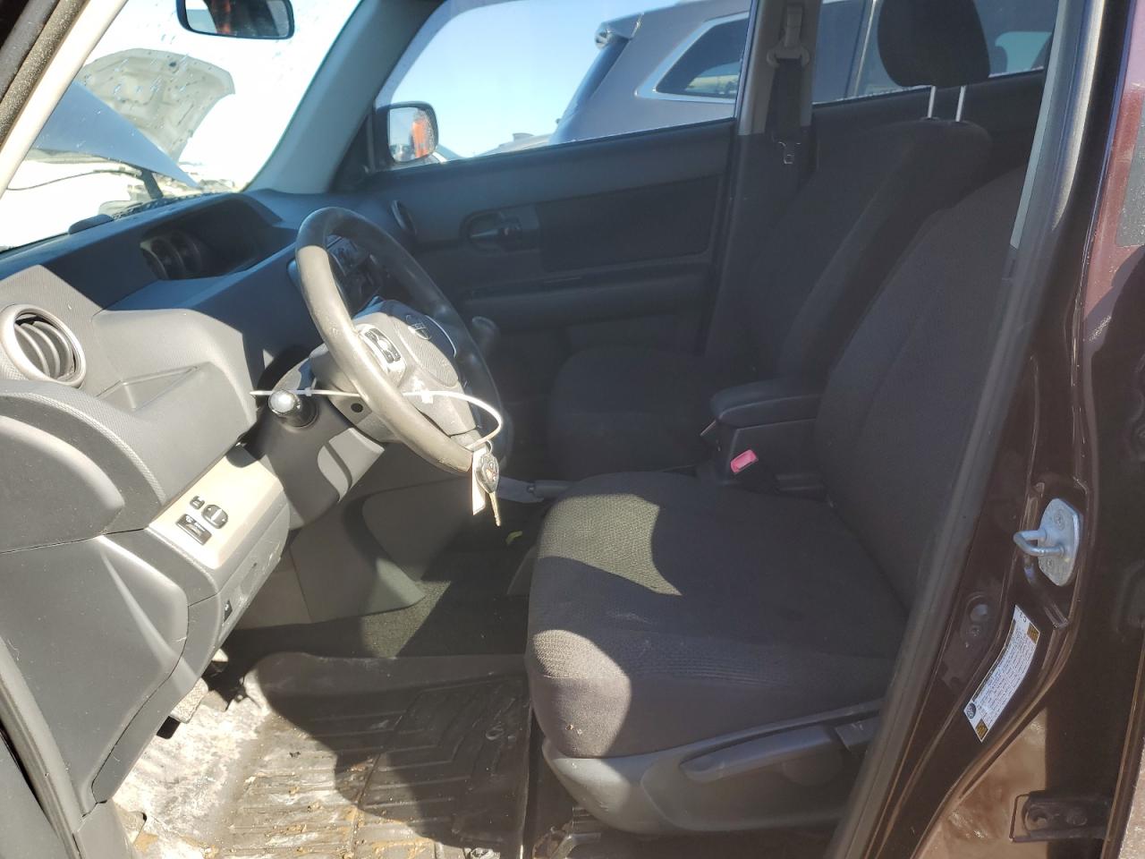 2008 TOYOTA SCION XB photo 7
