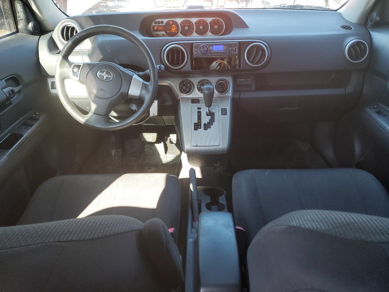 2008 TOYOTA SCION XB photo 8