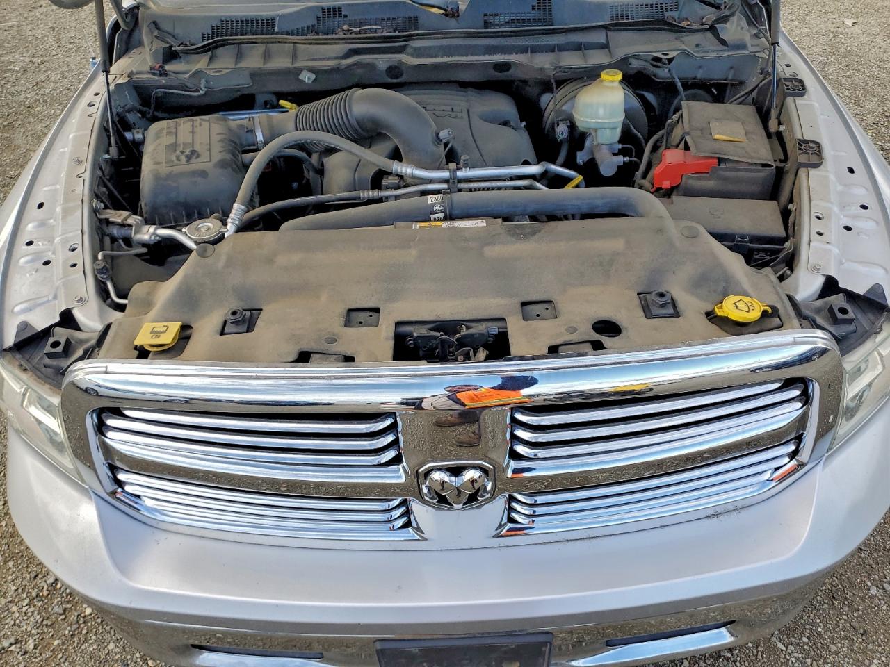 2013 RAM 1500 SLT photo 11