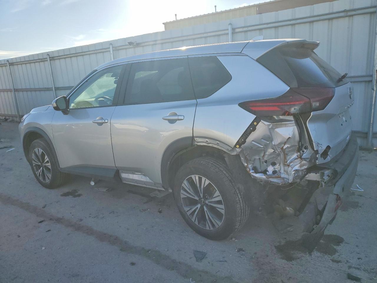 2023 NISSAN ROGUE SV photo 2