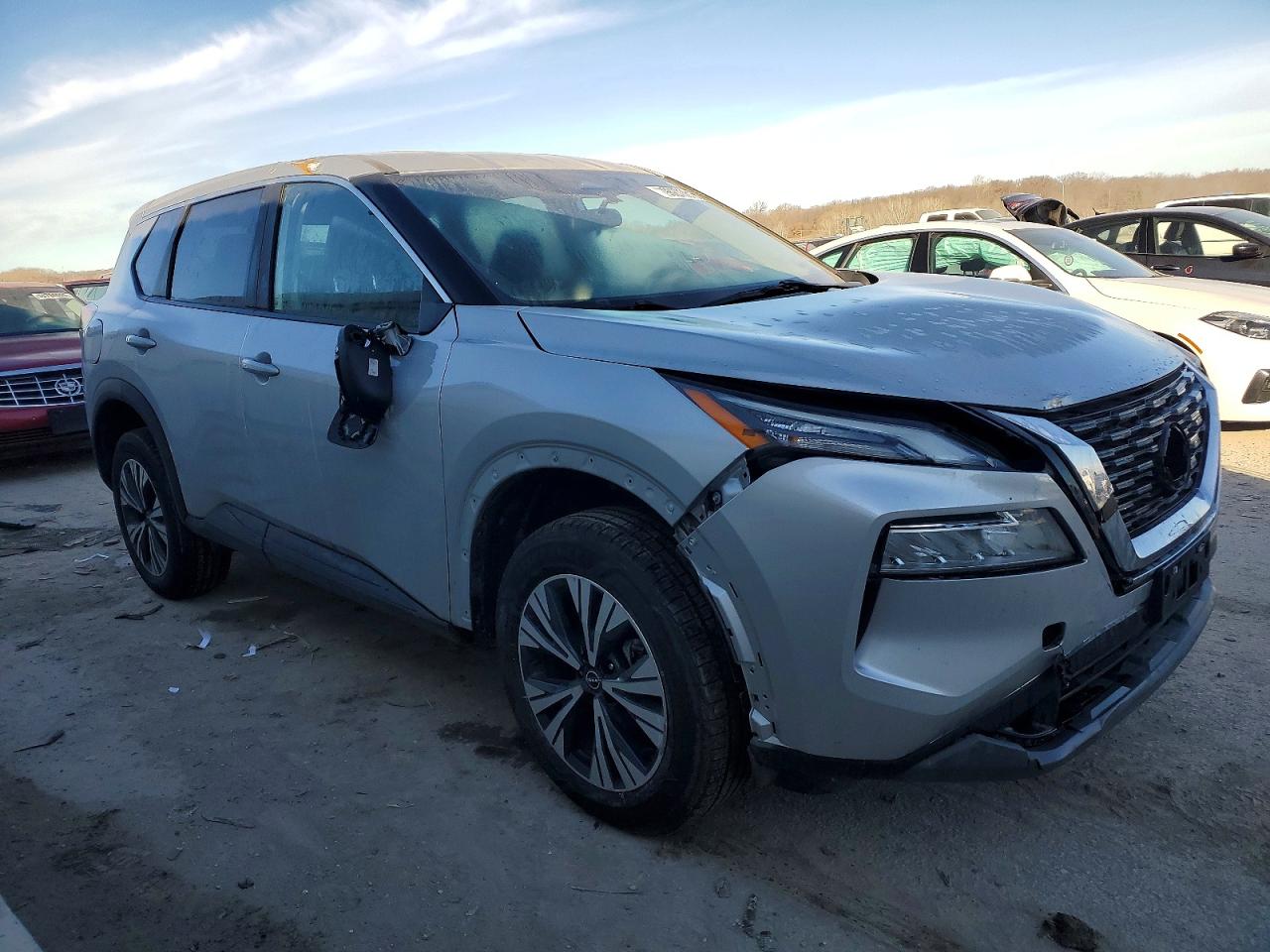 2023 NISSAN ROGUE SV photo 4