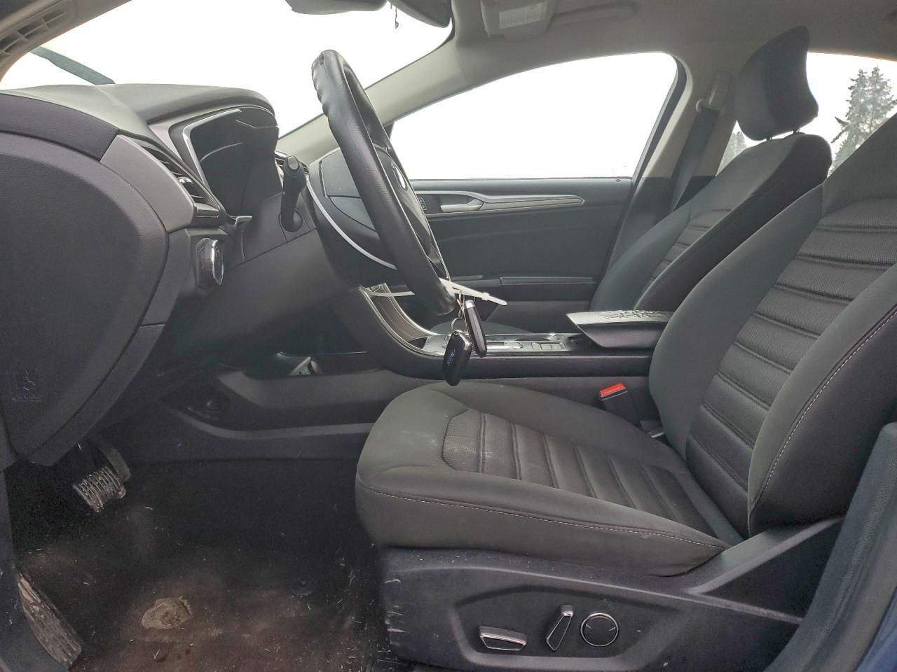 2019 FORD FUSION SE photo 7