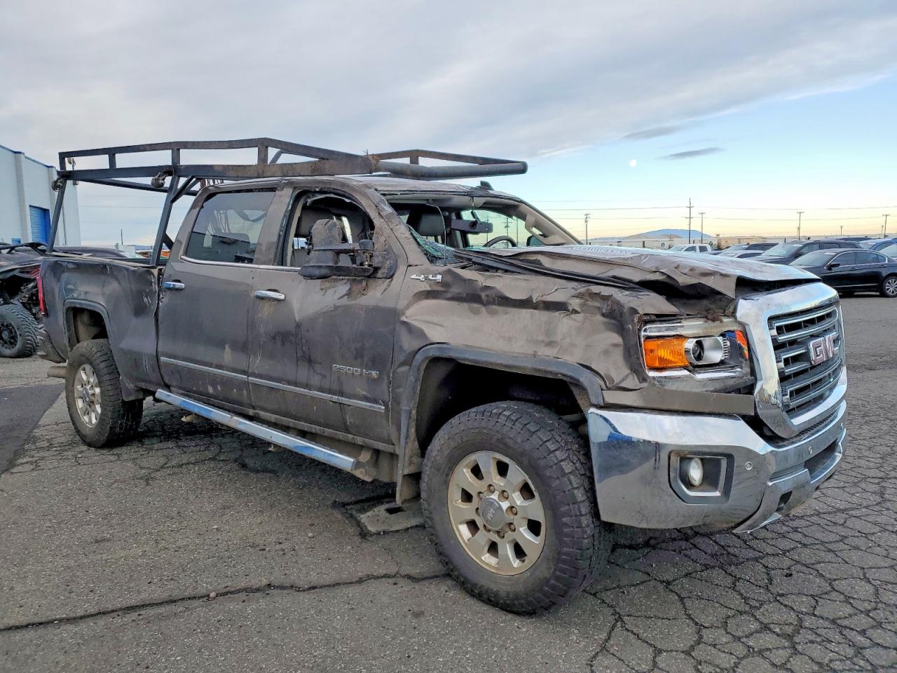 2015 GMC SIERRA K2500 SLT photo 4