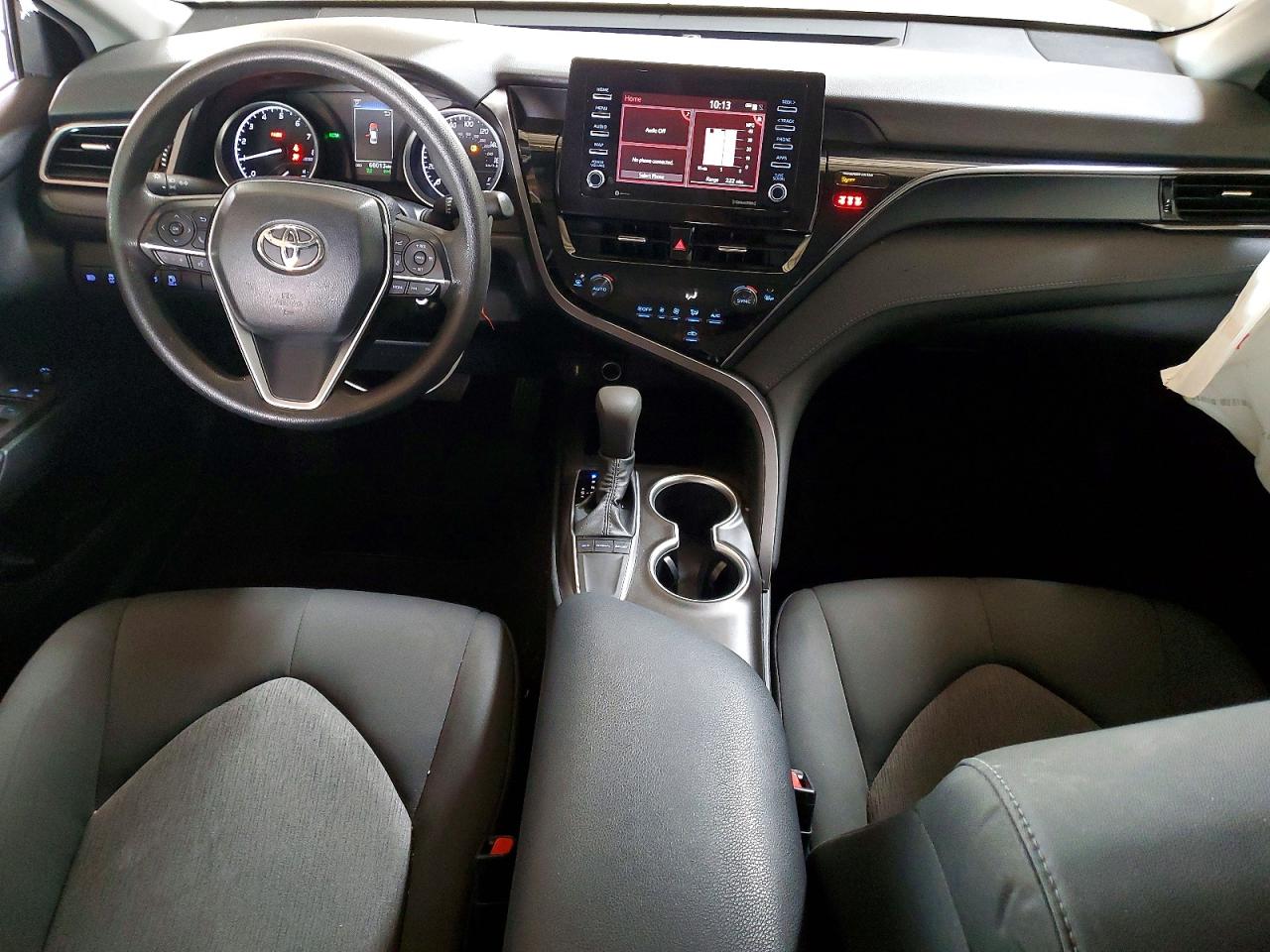 2023 TOYOTA CAMRY LE photo 8