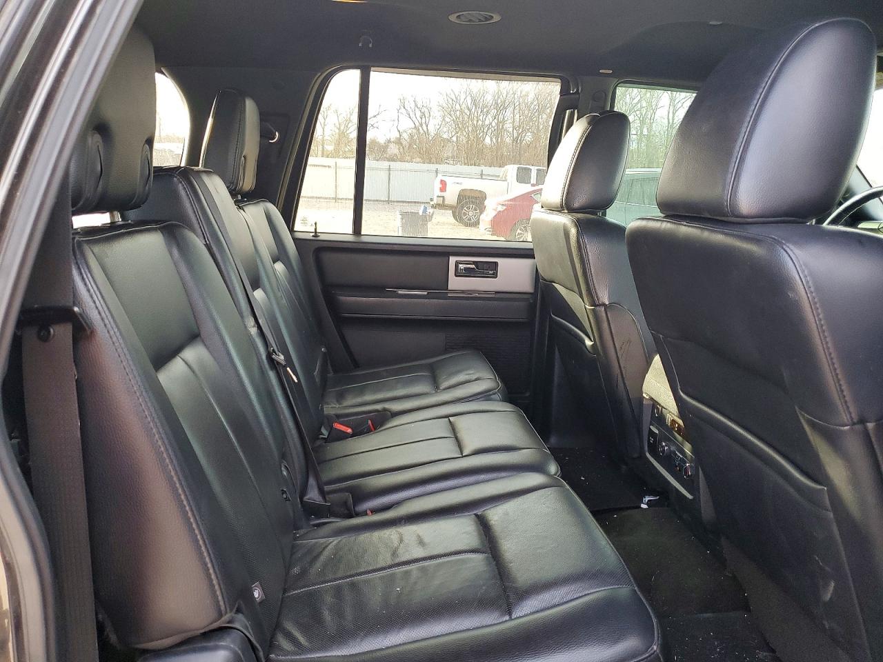 2016 FORD EXPEDITION EL XLT photo 11