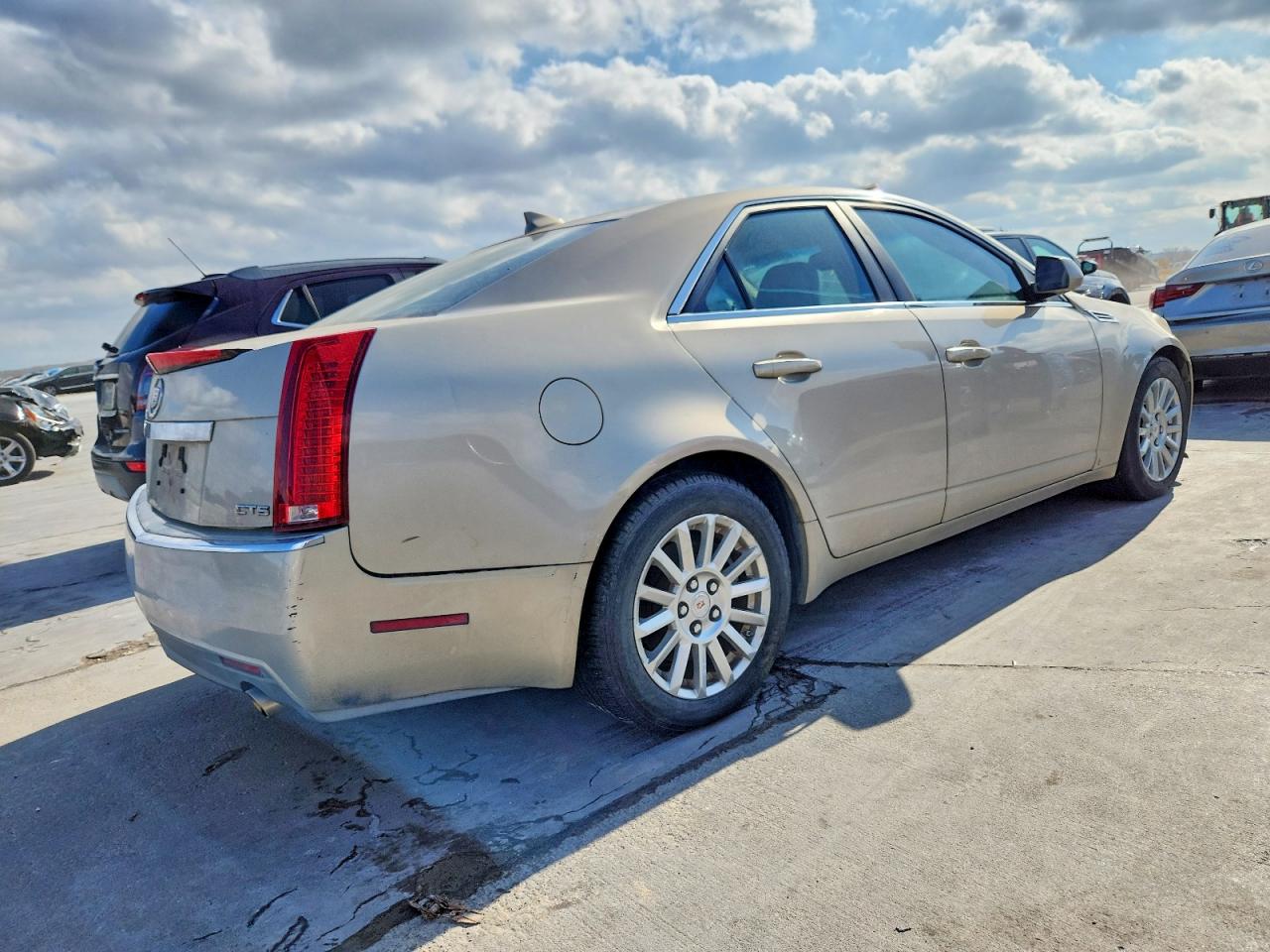 2009 CADILLAC CTS photo 3