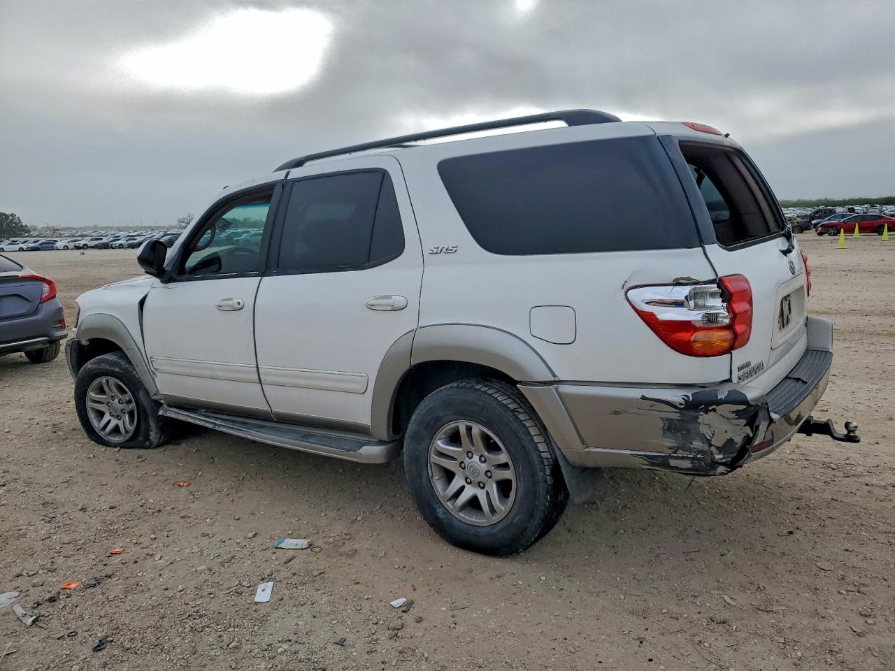 2003 TOYOTA SEQUOIA SR5 photo 2