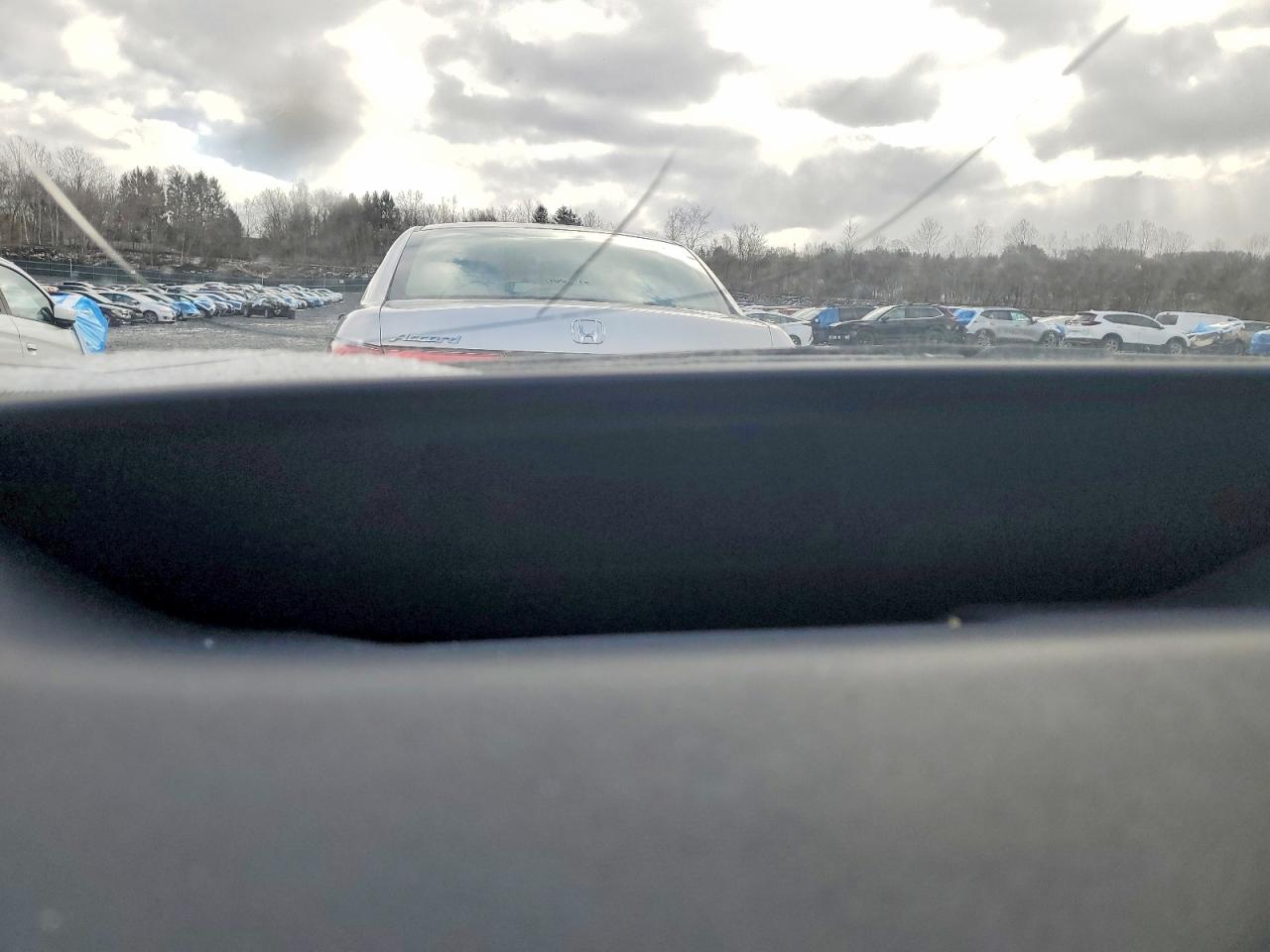 2008 TOYOTA PRIUS photo 9