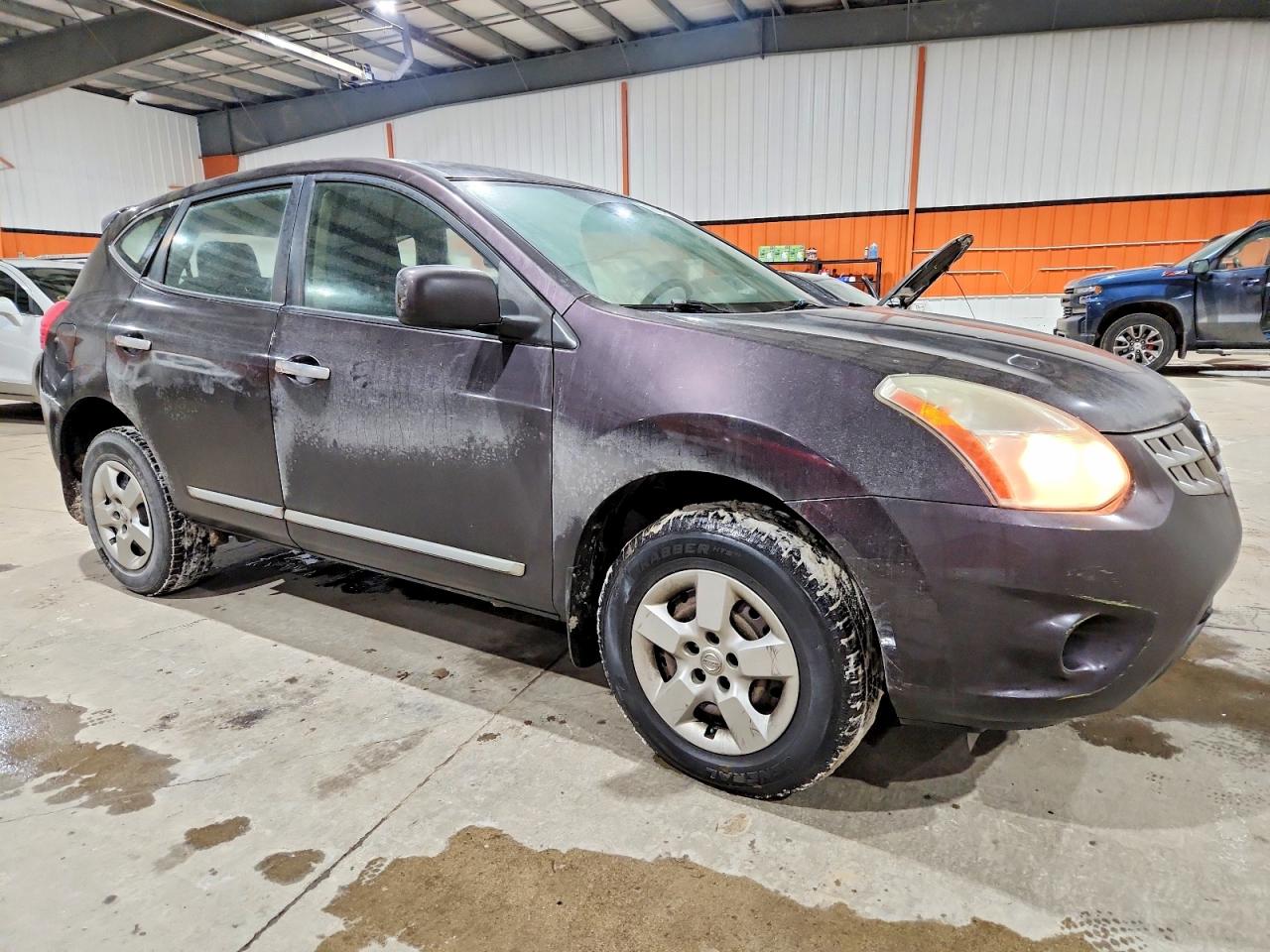 2013 NISSAN ROGUE S photo 4
