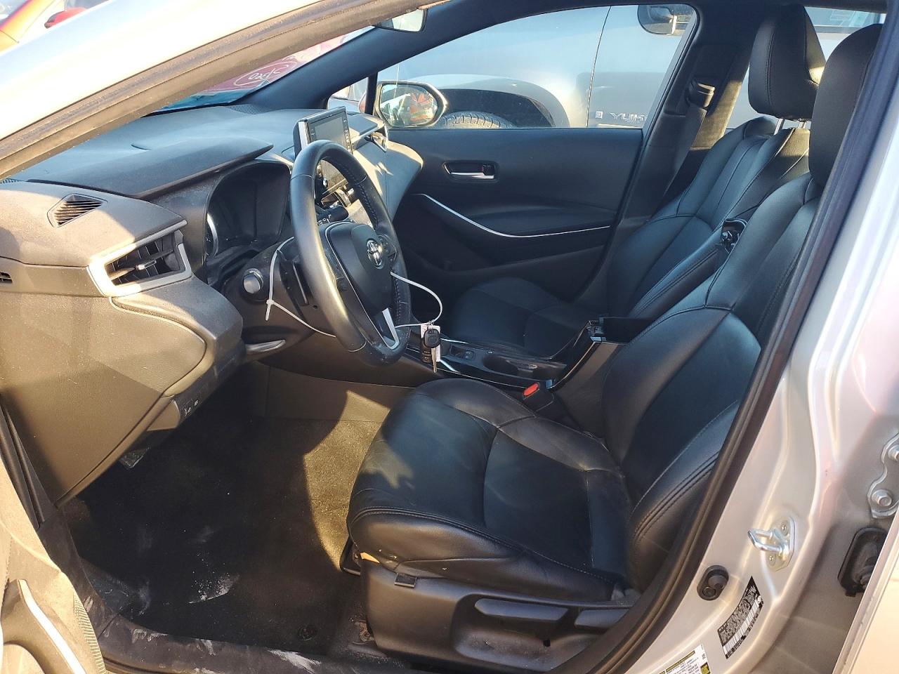 2020 TOYOTA COROLLA SE photo 7