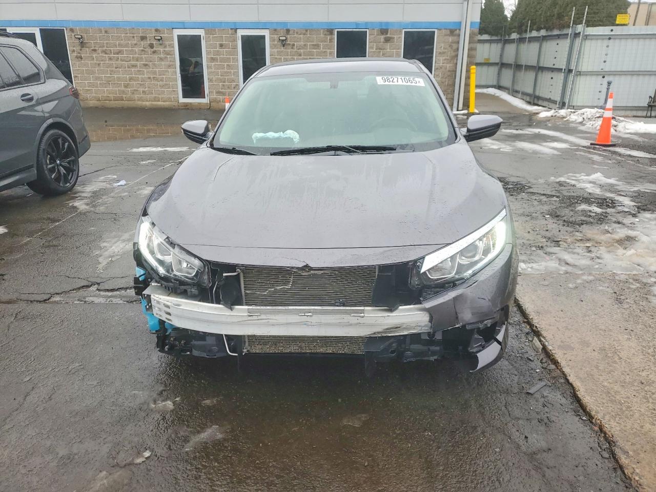 2016 HONDA CIVIC LX photo 5