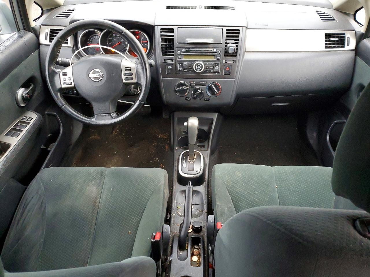 2012 NISSAN VERSA S photo 15