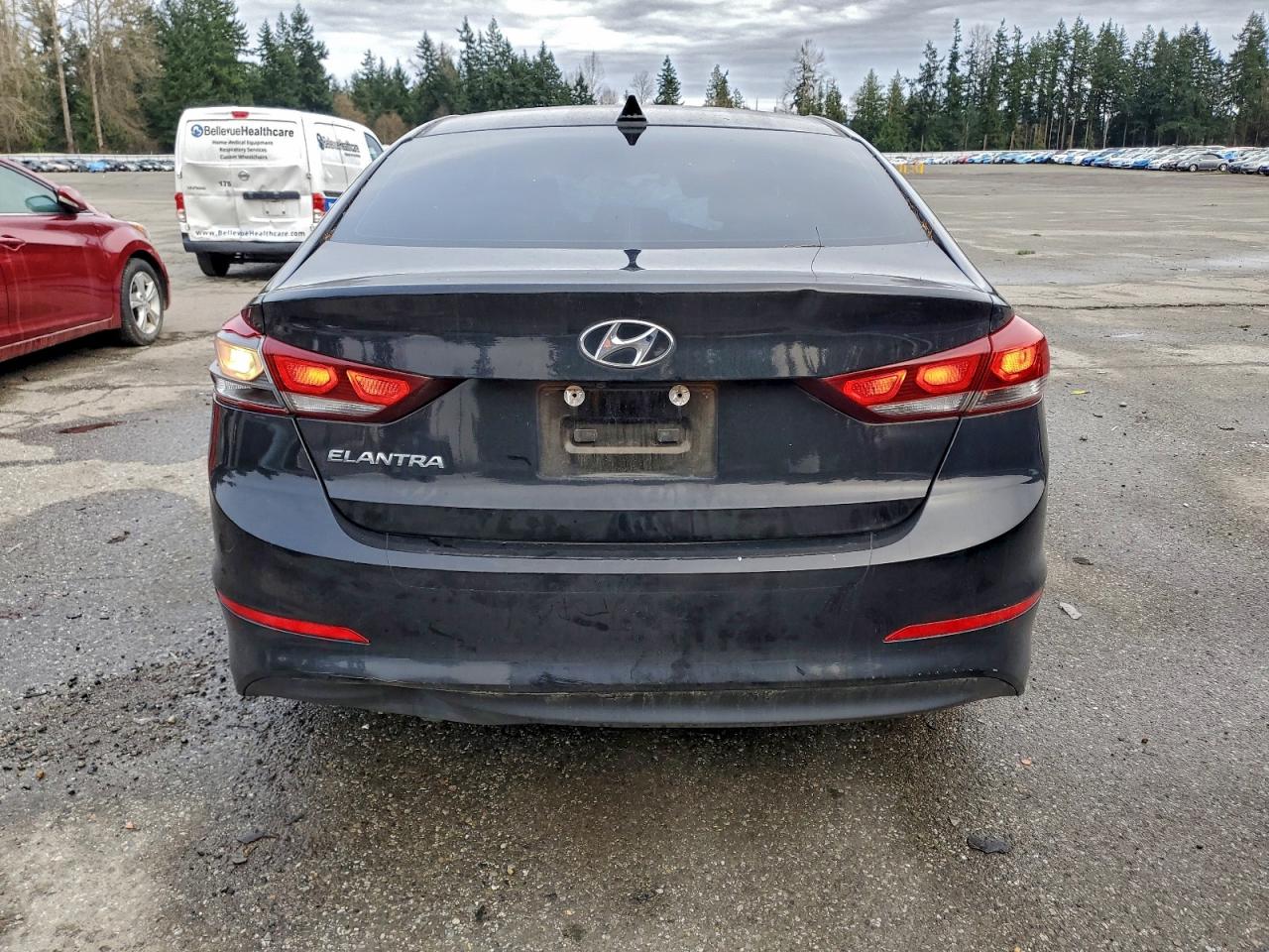 2017 HYUNDAI ELANTRA SE photo 6
