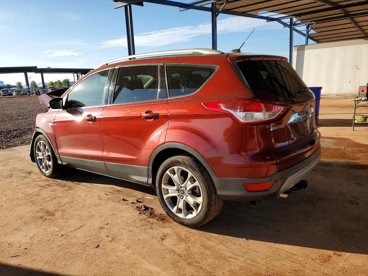 2016 FORD ESCAPE TITANIUM photo 2