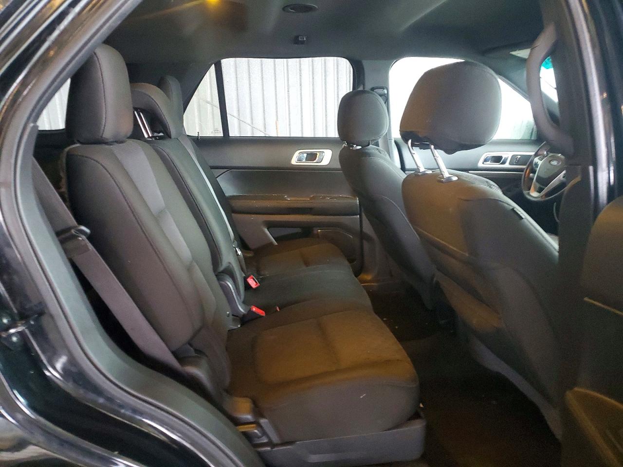 2015 FORD EXPLORER XLT photo 11