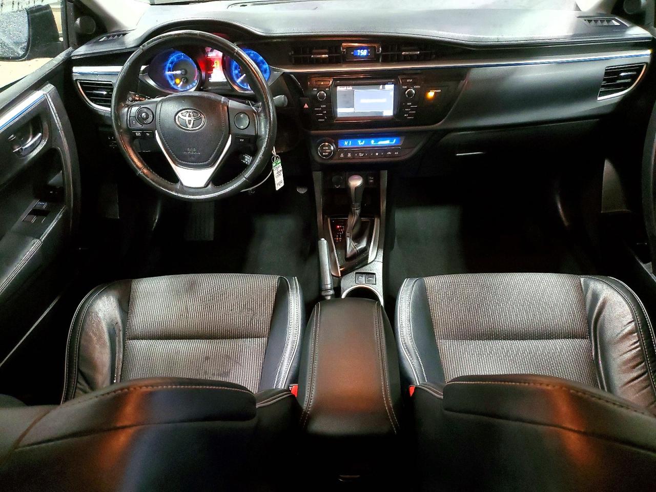 2015 TOYOTA COROLLA L photo 8