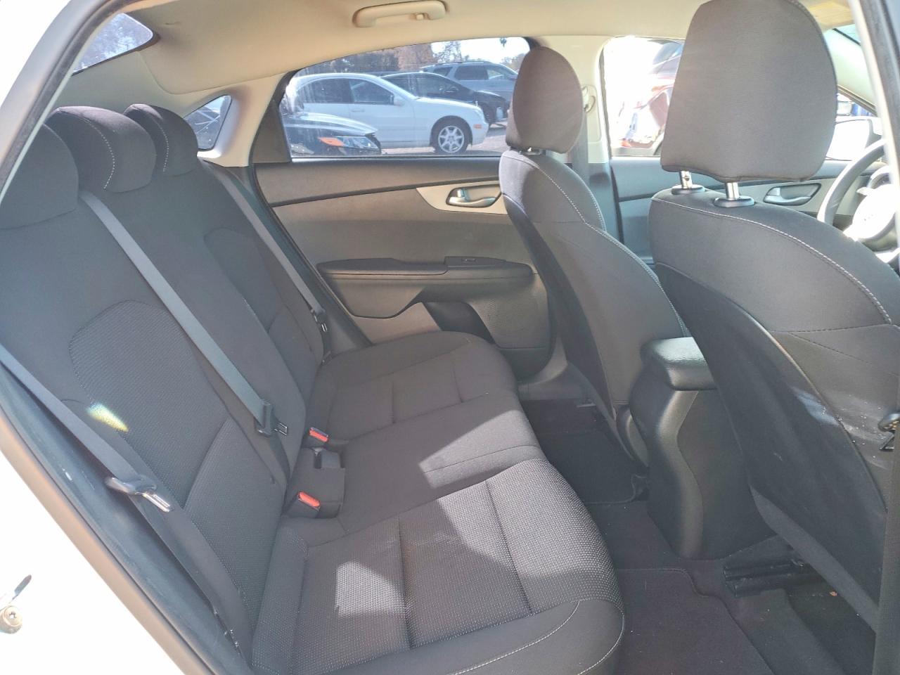 2020 KIA FORTE FE photo 10