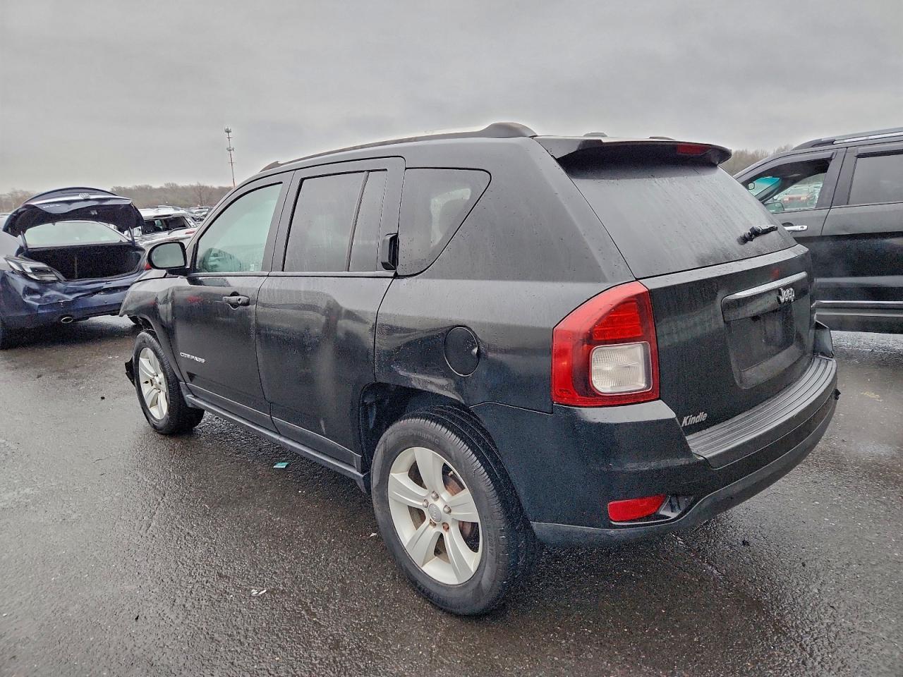 2014 JEEP COMPASS LATITUDE photo 2