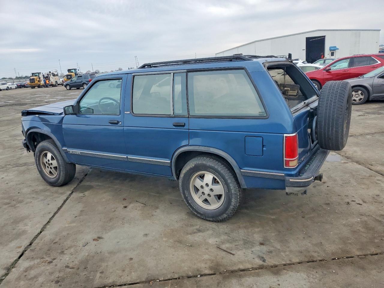 1992 CHEVROLET BLAZER S10 photo 2