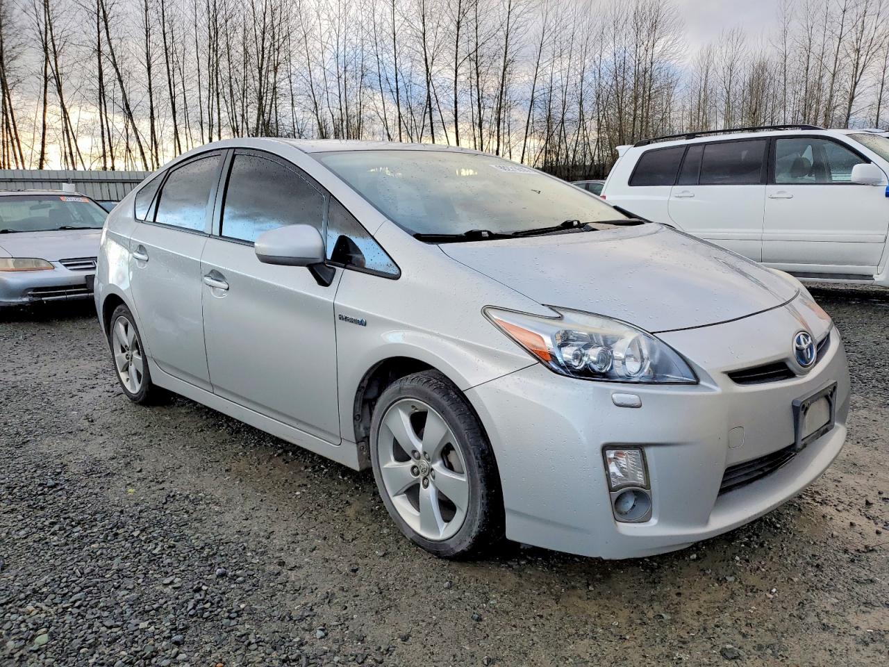 2010 TOYOTA PRIUS photo 4
