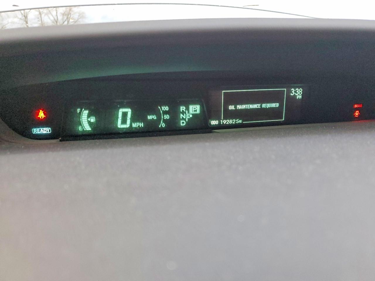 2010 TOYOTA PRIUS photo 9