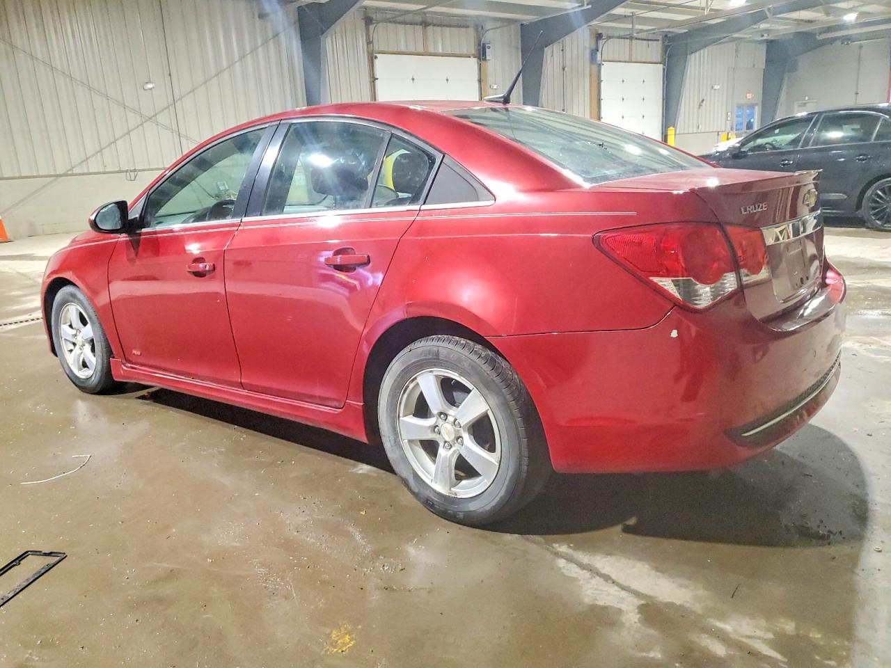 2011 CHEVROLET CRUZE LT photo 2