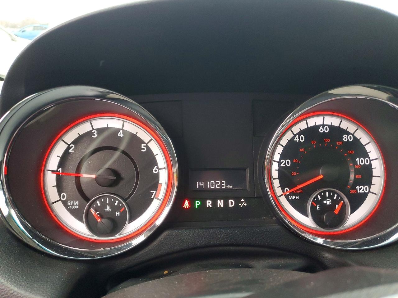 2012 DODGE GRAND CARAVAN SXT photo 9