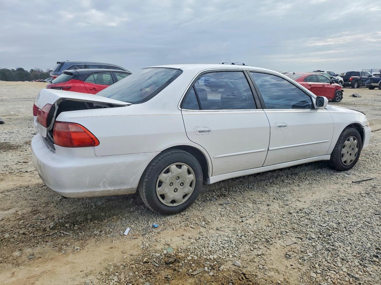 1999 HONDA ACCORD LX photo 3