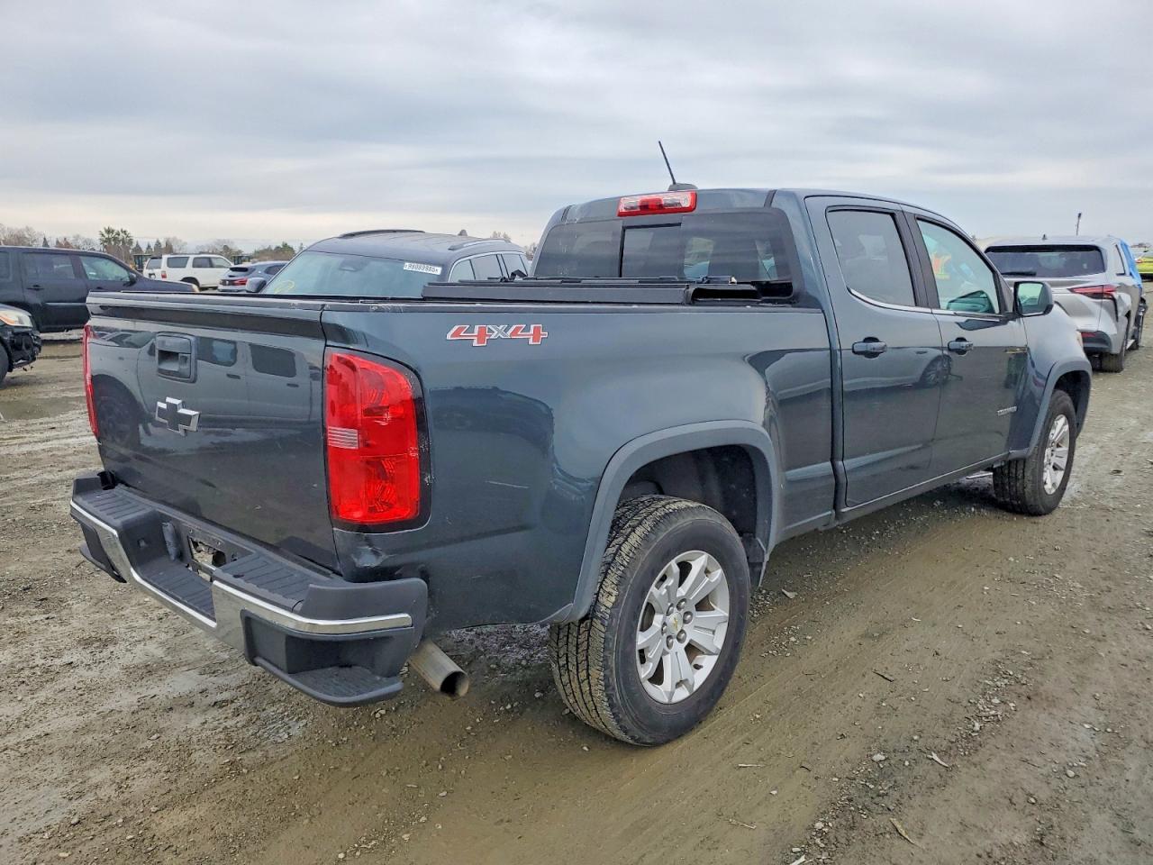 2018 CHEVROLET COLORADO LT photo 3