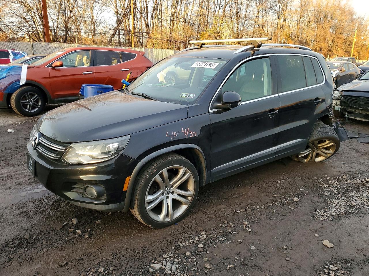 2012 VOLKSWAGEN TIGUAN