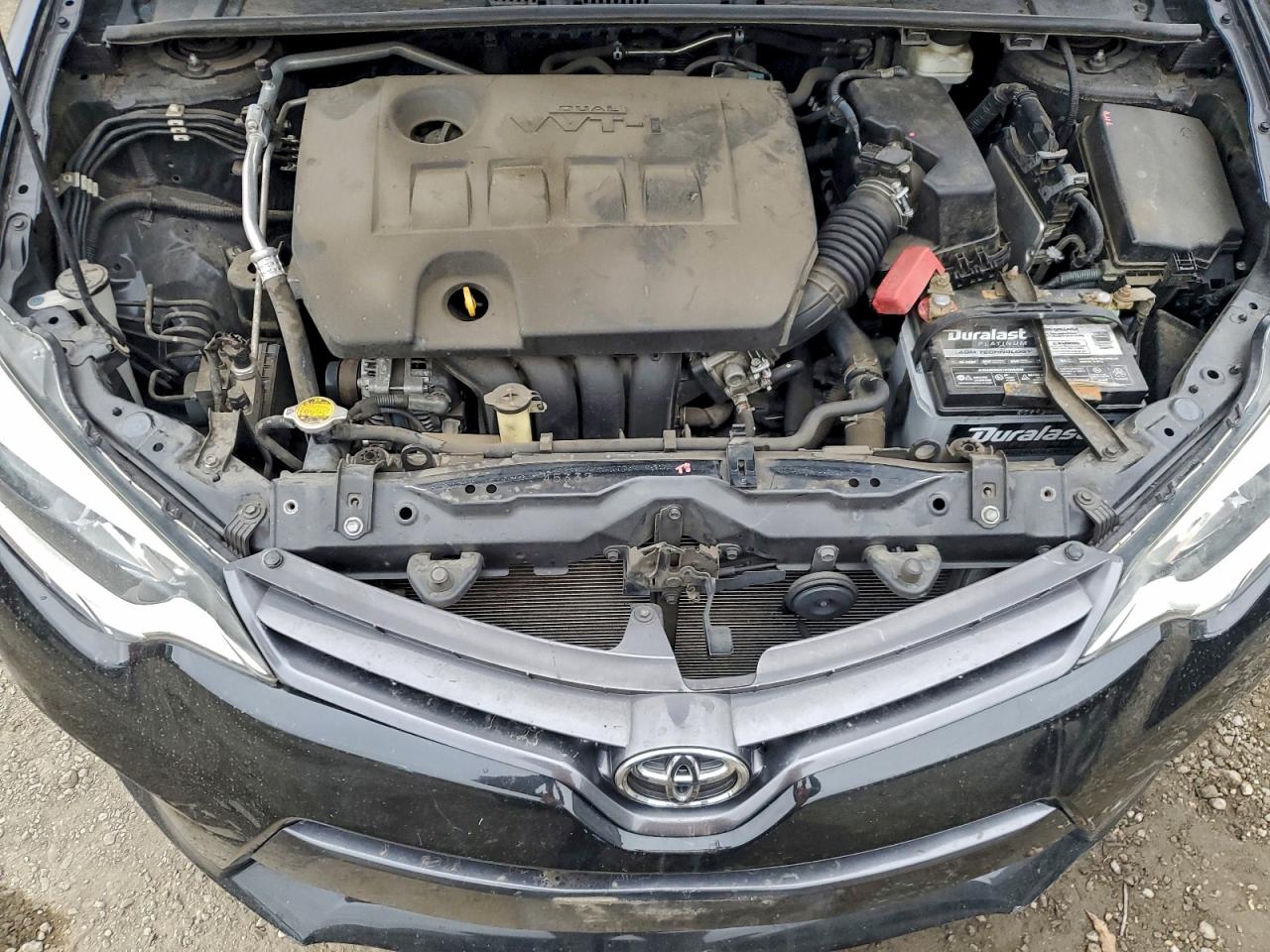2015 TOYOTA COROLLA L photo 11
