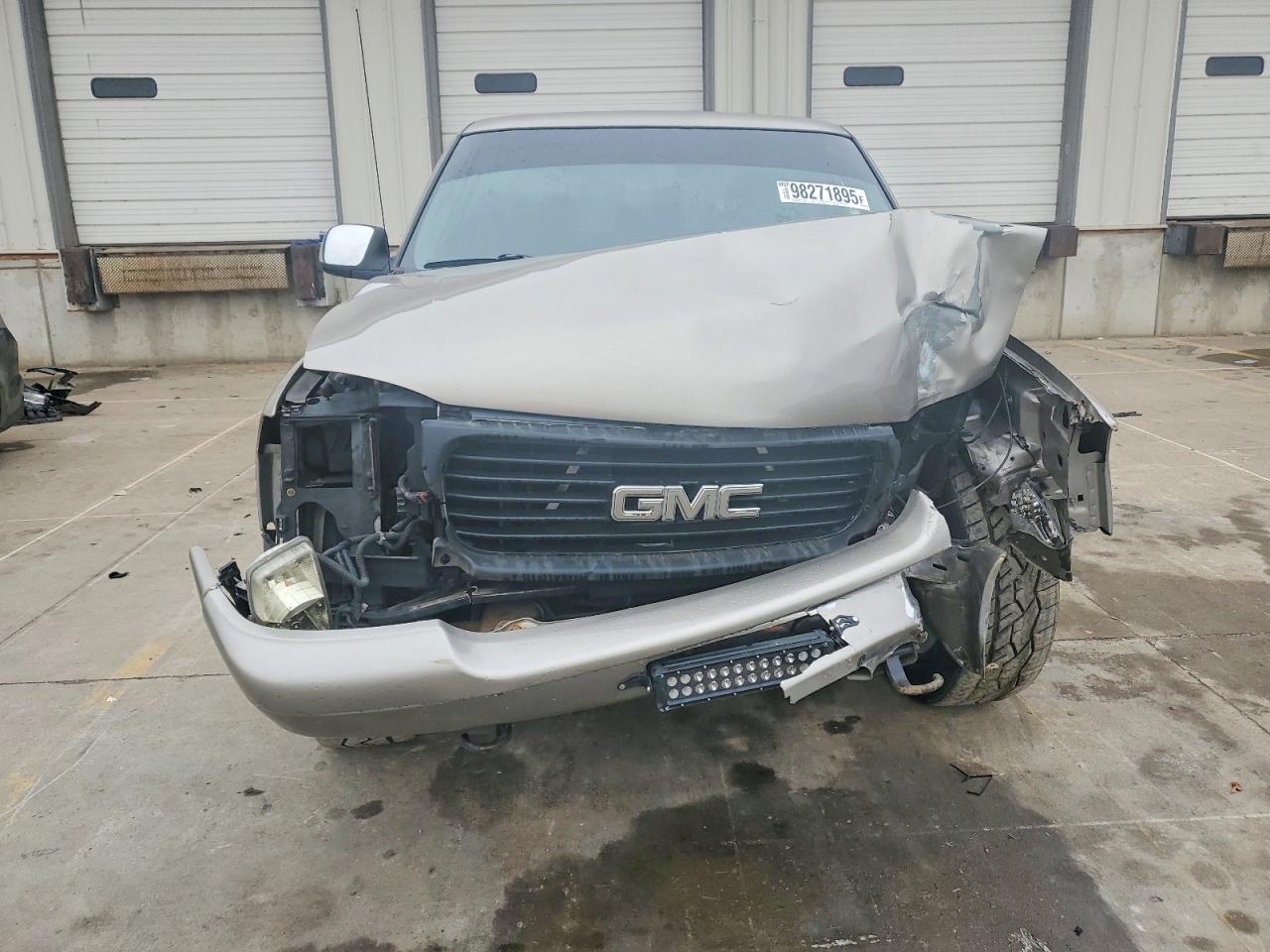 2001 GMC NEW SIERRA C1500 photo 5