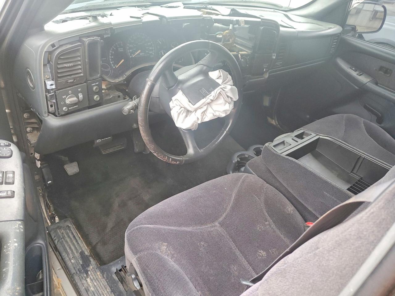 2001 GMC NEW SIERRA C1500 photo 8
