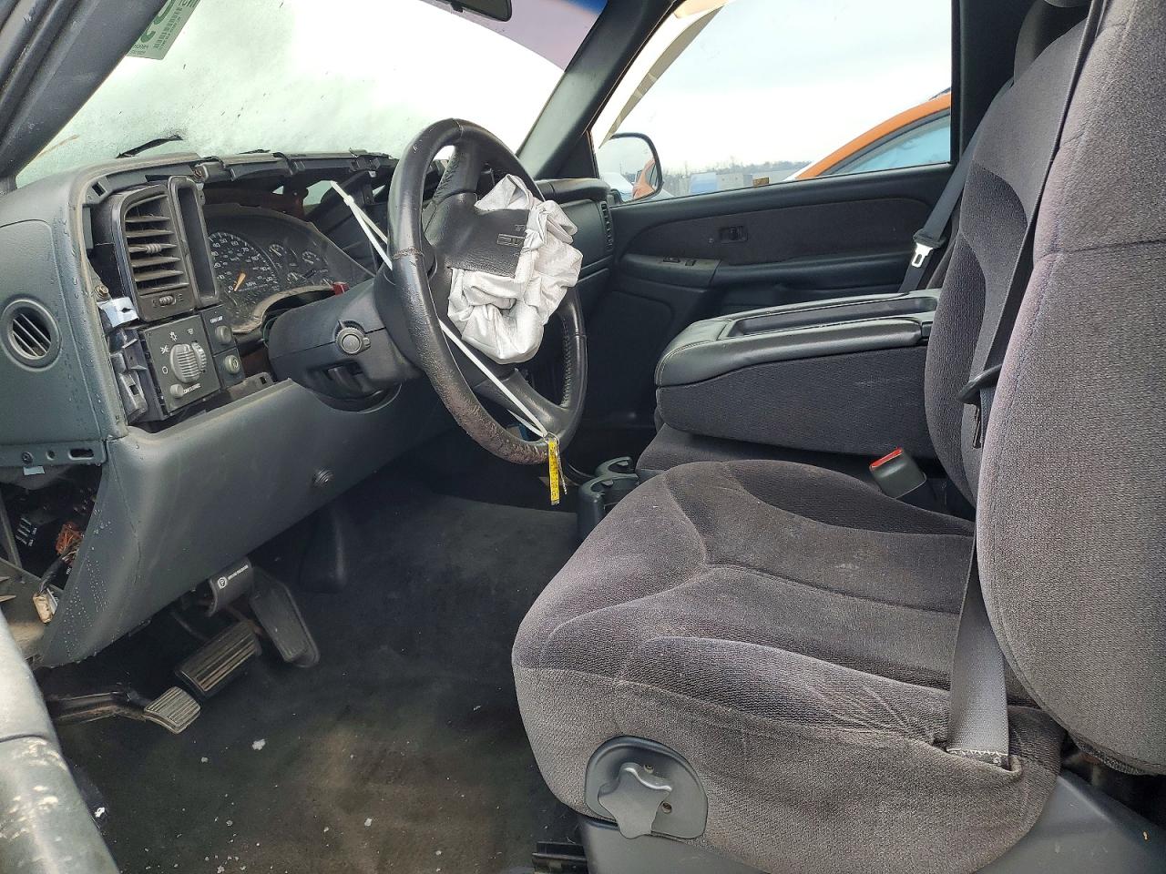 2001 GMC NEW SIERRA C1500 photo 7