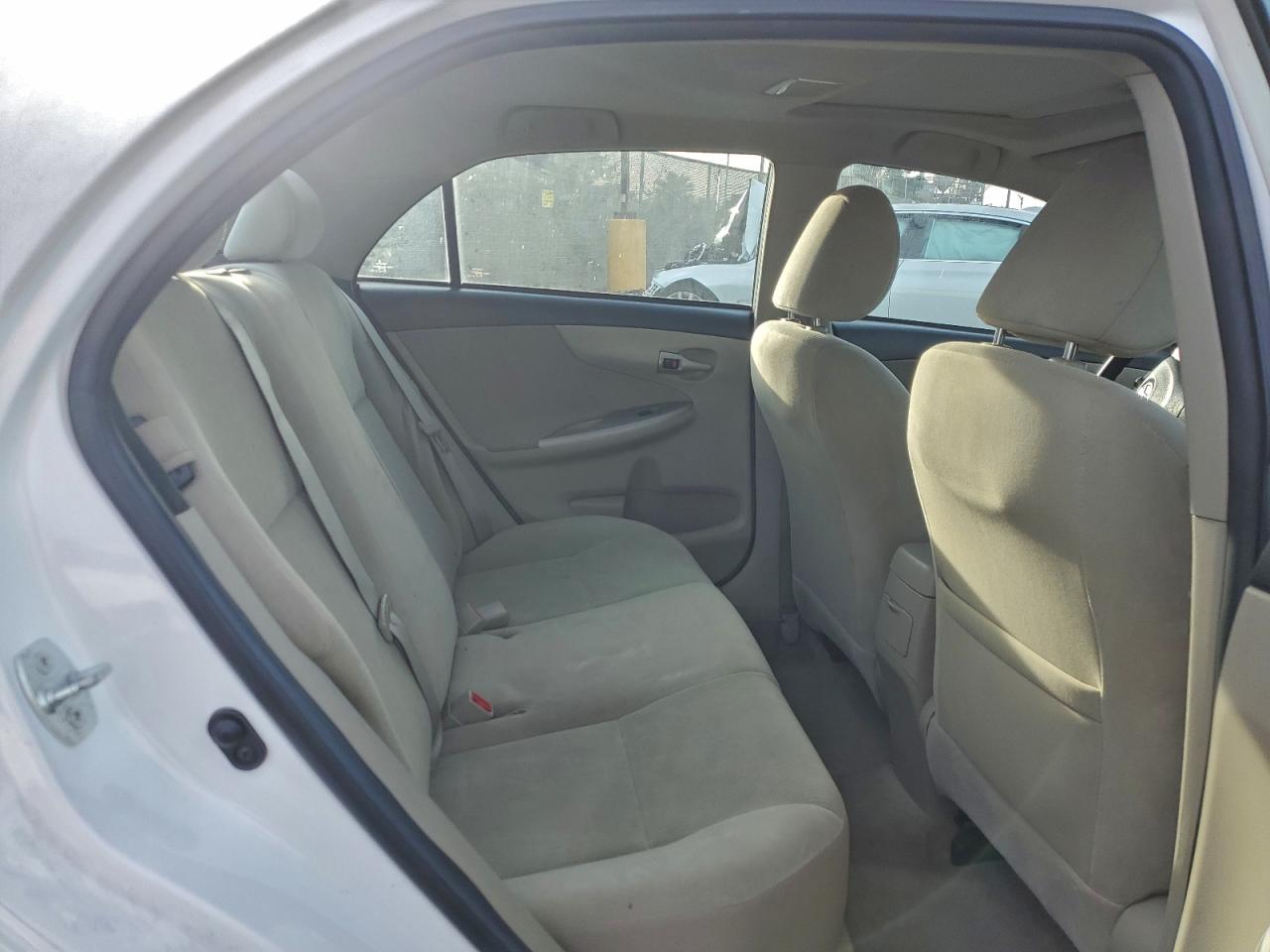 2012 TOYOTA COROLLA BASE photo 10