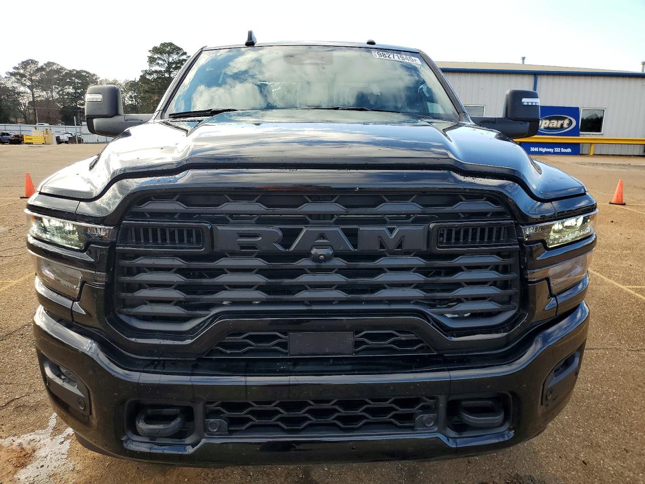 2025 RAM 2500 photo 5