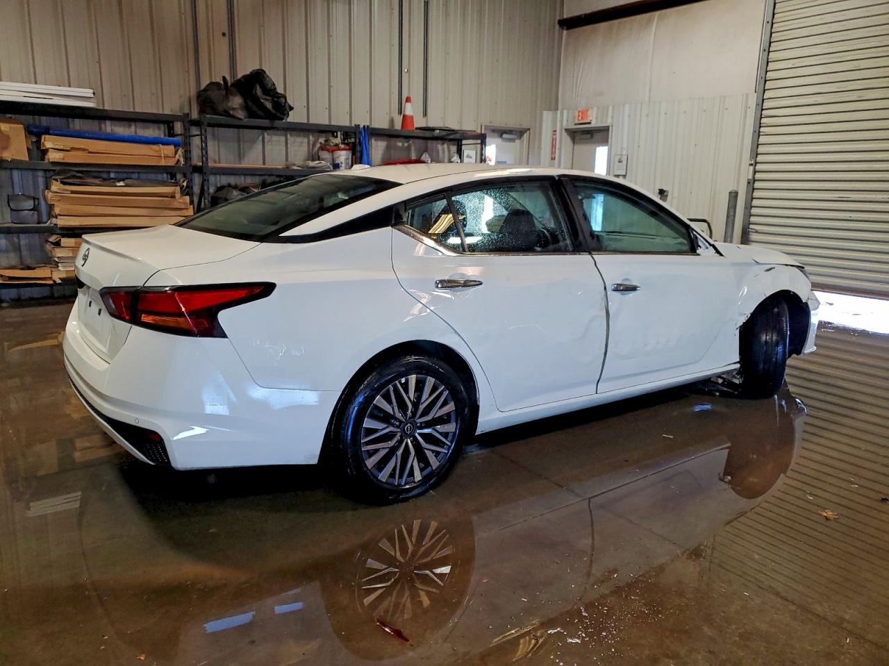 2025 NISSAN ALTIMA SV photo 3