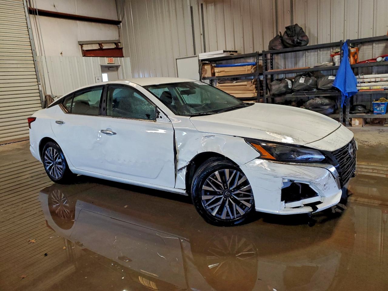 2025 NISSAN ALTIMA SV photo 4