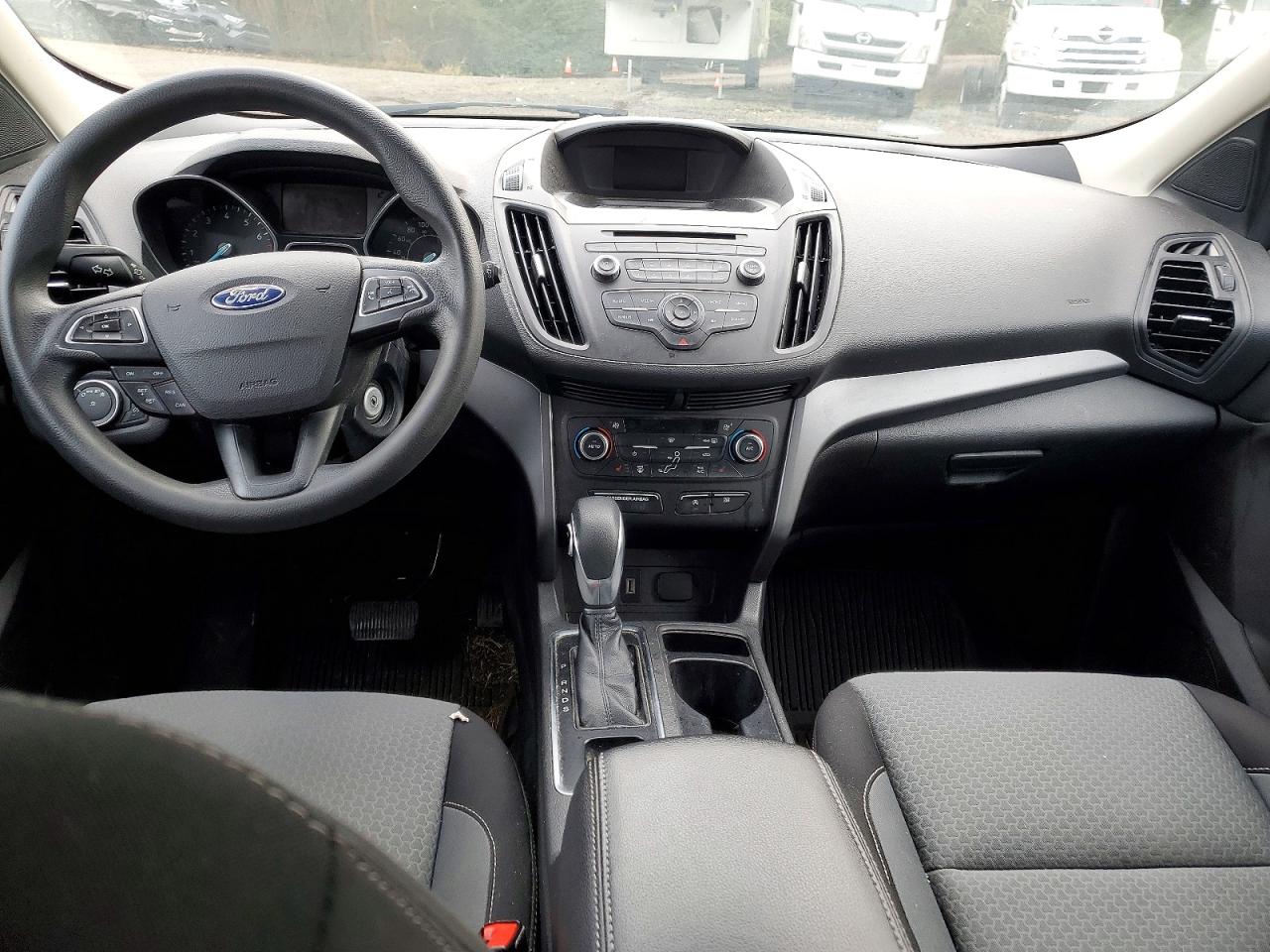 2018 FORD ESCAPE SE photo 8