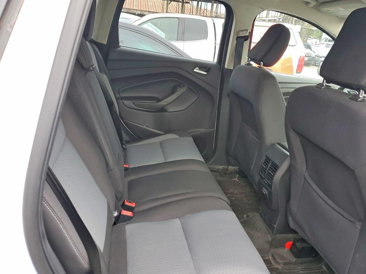 2018 FORD ESCAPE SE photo 10