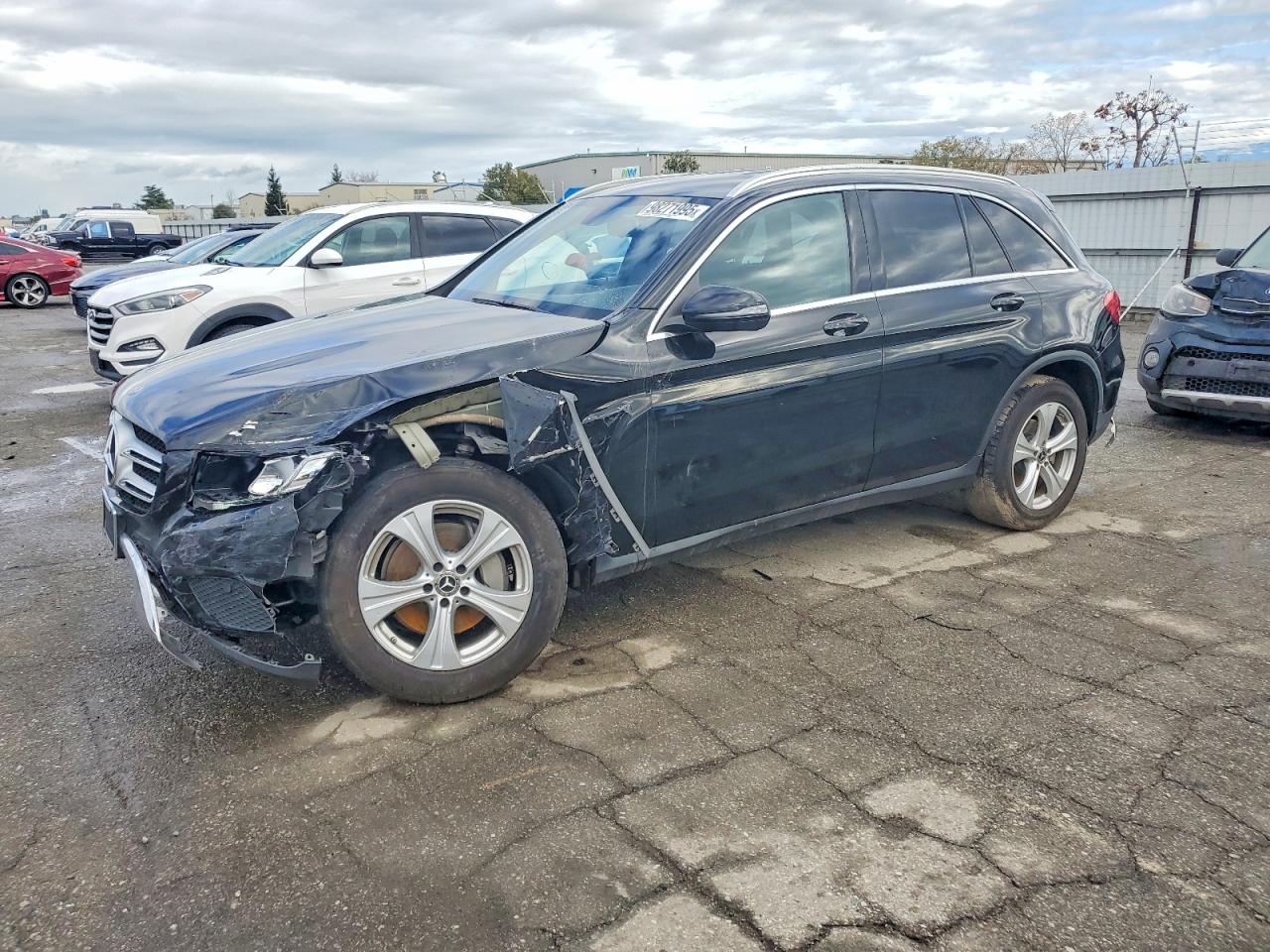2018 MERCEDES-BENZ GLC