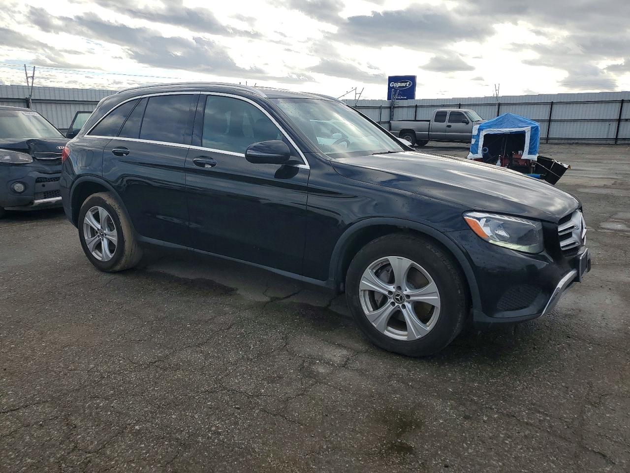 2018 MERCEDES-BENZ GLC 300 photo 7