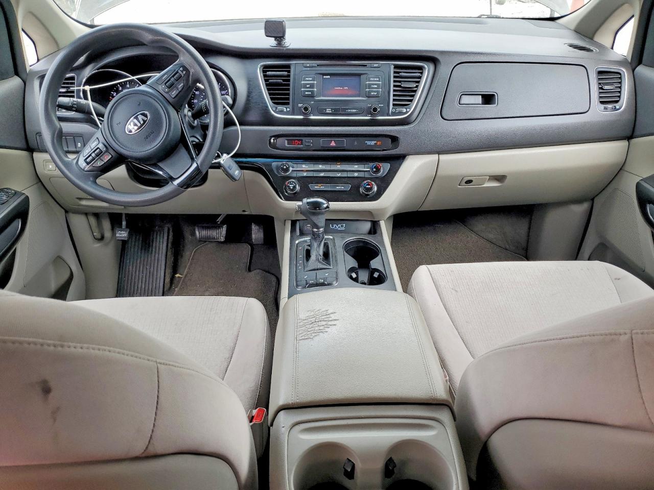 2016 KIA SEDONA LX photo 8
