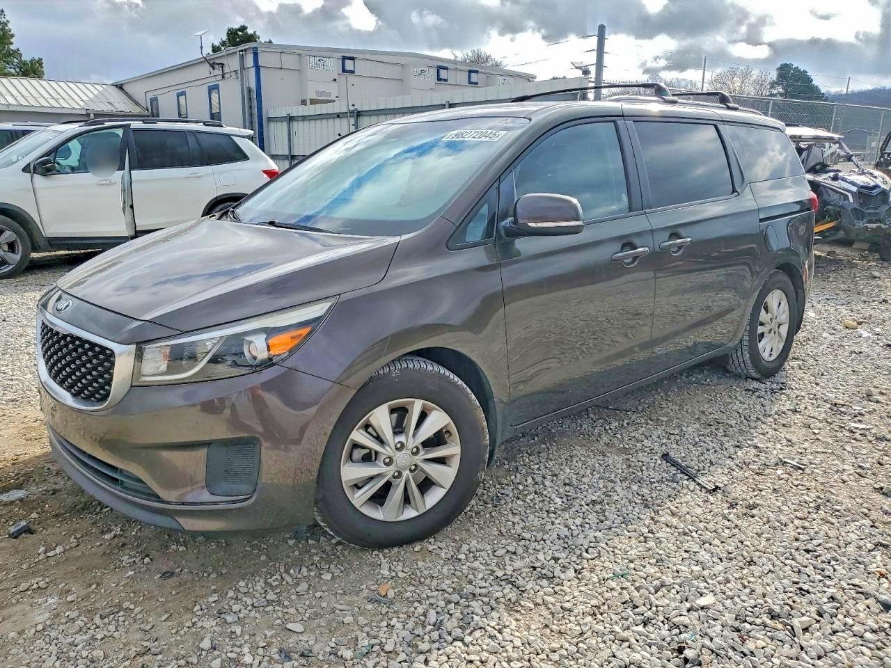 2016 KIA SEDONA