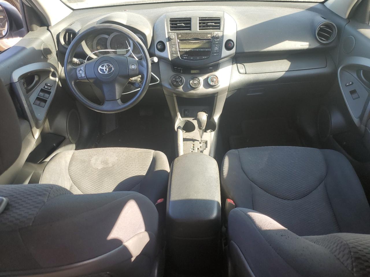 2011 TOYOTA RAV4 SPORT photo 8