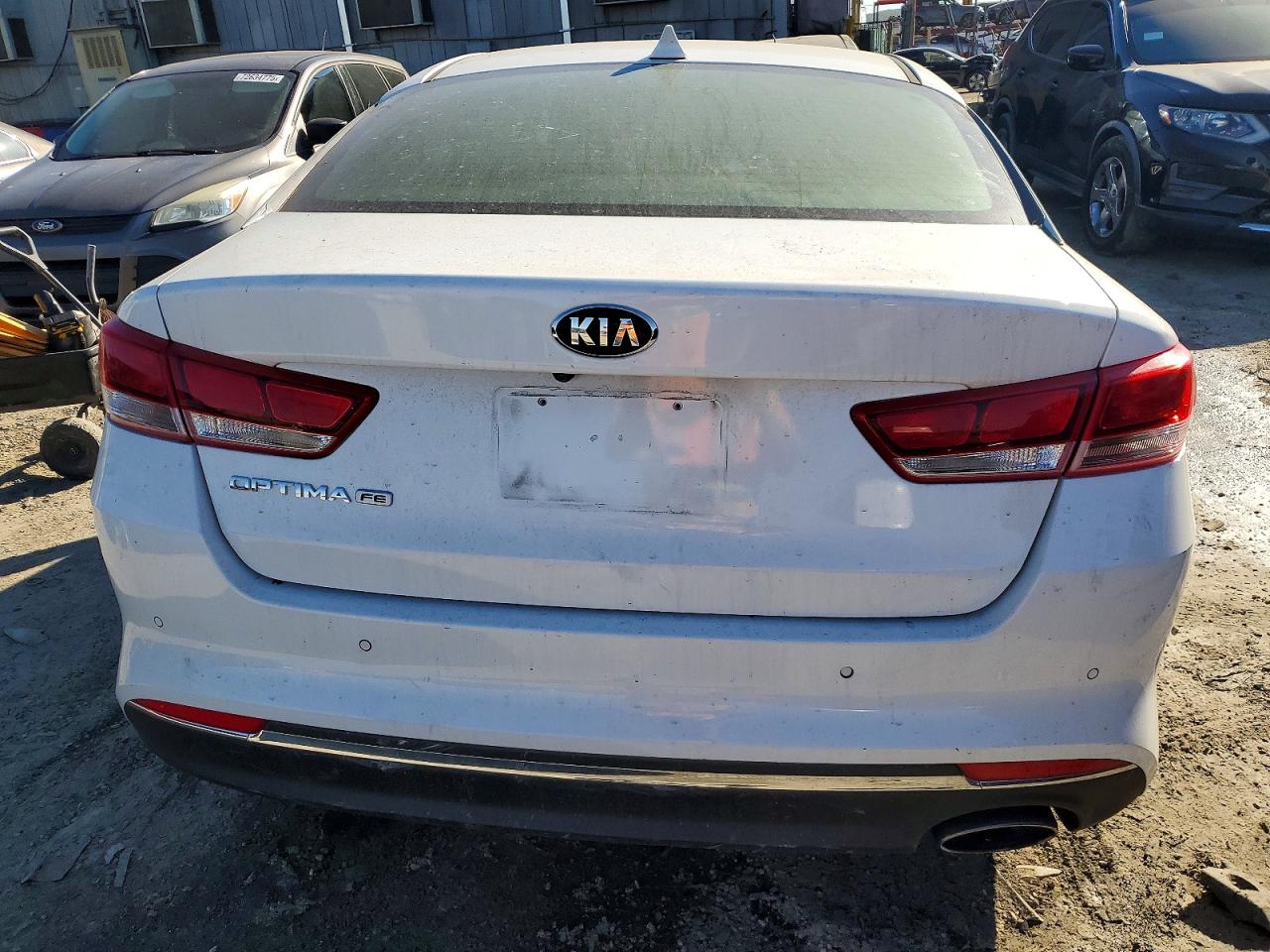 2018 KIA OPTIMA LX photo 6