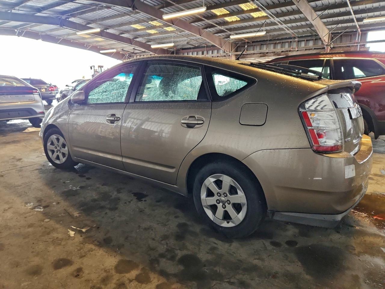 2007 TOYOTA PRIUS photo 2