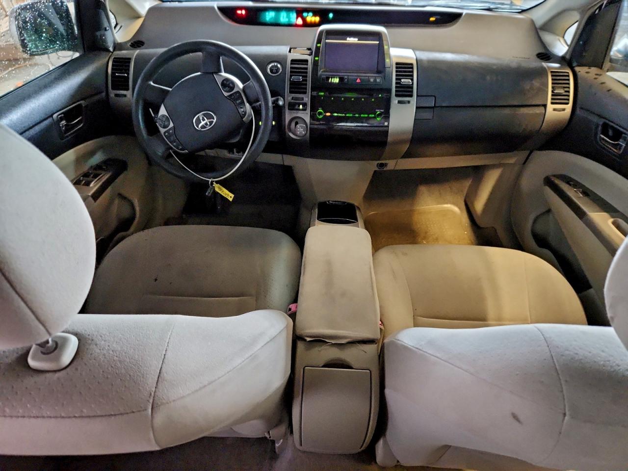 2007 TOYOTA PRIUS photo 8