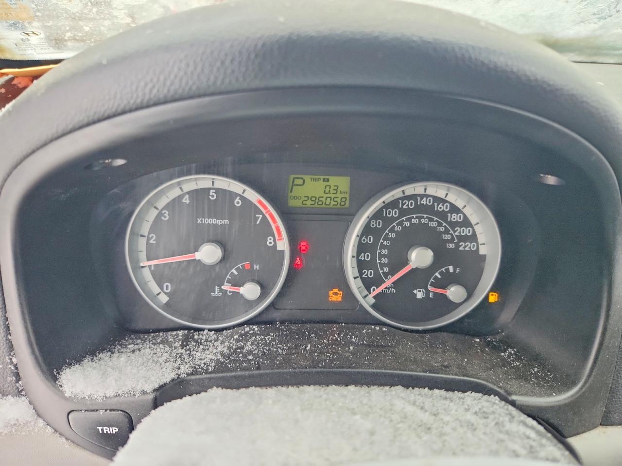 2008 HYUNDAI ACCENT GLS photo 9