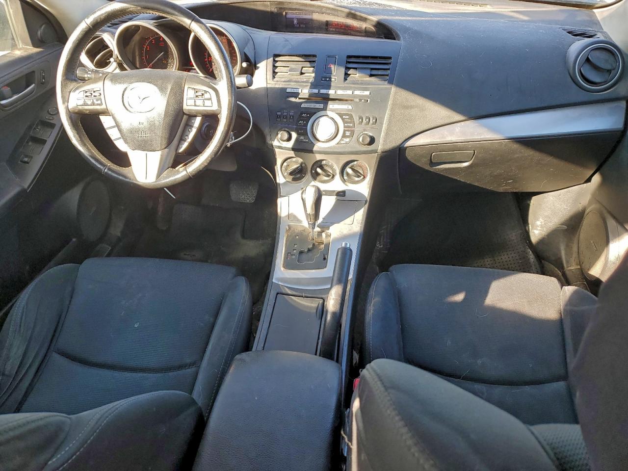 2010 MAZDA 3 S photo 8